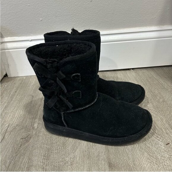 Koolaburra By Ugg Kids Victoria Short Black Bow Snow Winter Boots Girls Size 2 - Picture 3 of 7